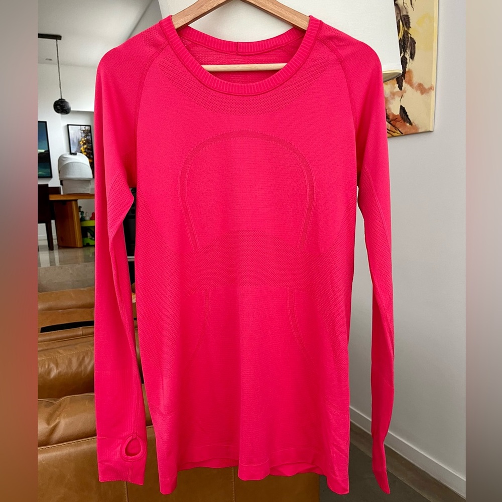 lululemon athletica Long Sleeve Seamless Top - Bright Pink